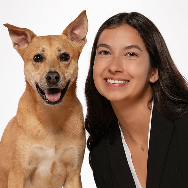 Dr. Lauren Ellingsberg with pet