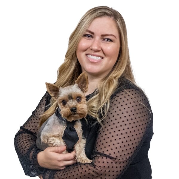 Dr. Kelley Bowman with pet